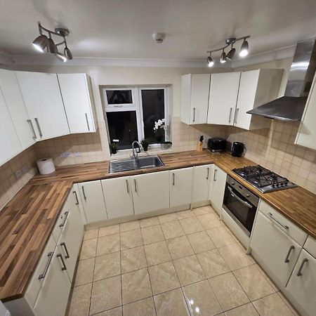 Chariss Room 5 Norwood Экстерьер фото